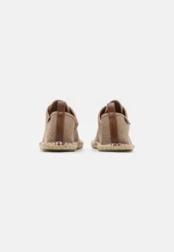 Pier One Sportieve Veterschoenen - Beige -Pier One Algemene Winkel Voor Herenmode d67a41eacb2b48d4940dc1a68500dacb