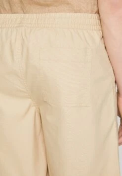 Pier One Shorts - Off-White -Pier One Algemene Winkel Voor Herenmode d6cc0af564044bfeb168158cc2b2d35e