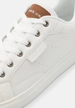 Pier One Sneakers Laag - White -Pier One Algemene Winkel Voor Herenmode deb0204c481f45328622c04006a03e30