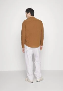 Pier One Relaxed Fit Jeans - White Denim -Pier One Algemene Winkel Voor Herenmode e11819d72efe4076aafbce6a6ab1c190