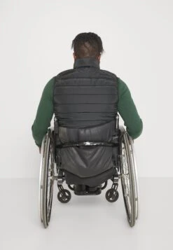 Pier One Bodywarmer - Black -Pier One Algemene Winkel Voor Herenmode e1569b065acd421d8dc99bfc16261b20