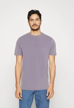 Pier One 5 Pack - T-Shirt Basic - White/Off-White/Lilac 13 Pier One 5 Pack - T-Shirt Basic - White/Off-White/Lilac -Pier One Algemene Winkel Voor Herenmode e599d059a0144284828124ae63540c76