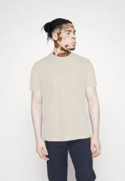 Pier One 7 Pack - T-Shirt Basic - White/Yellow/Lilac 16 Pier One 7 Pack - T-Shirt Basic - White/Yellow/Lilac -Pier One Algemene Winkel Voor Herenmode e68ad65920fd4f69b53ce8f7897ba836