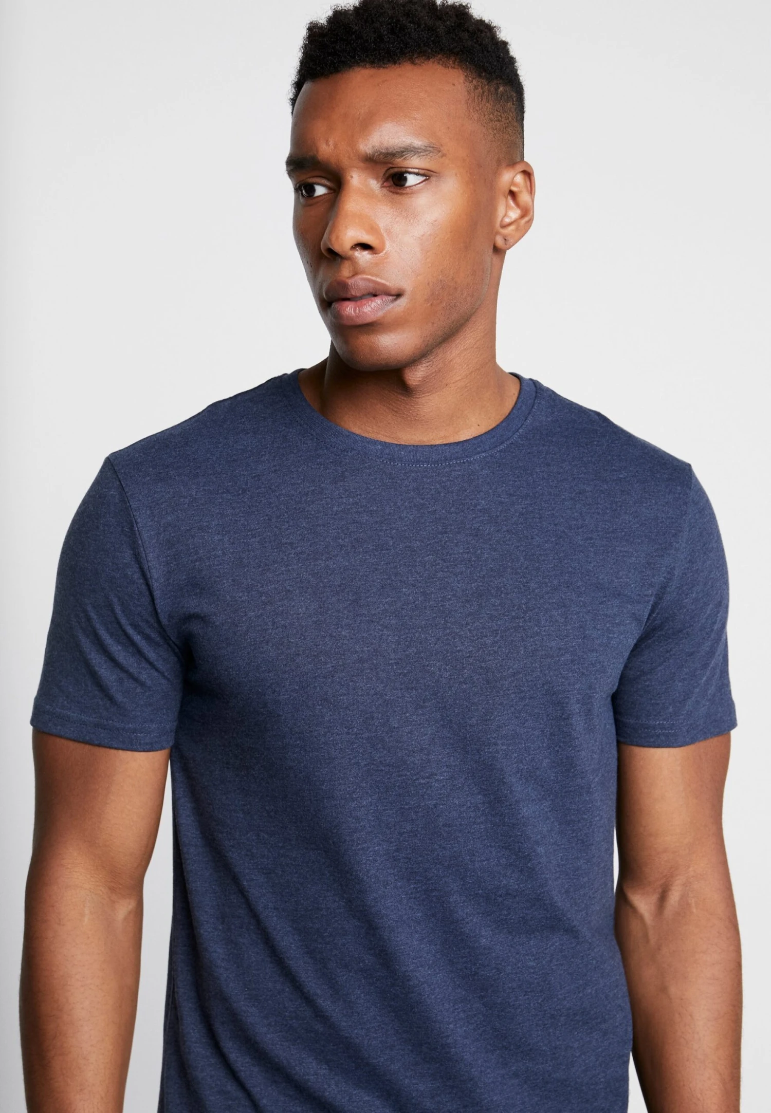 Pier One 5 Pack - T-Shirt Basic - Mottled Bordeaux/White 7 Pier One 5 Pack - T-Shirt Basic - Mottled Bordeaux/White - Image 7