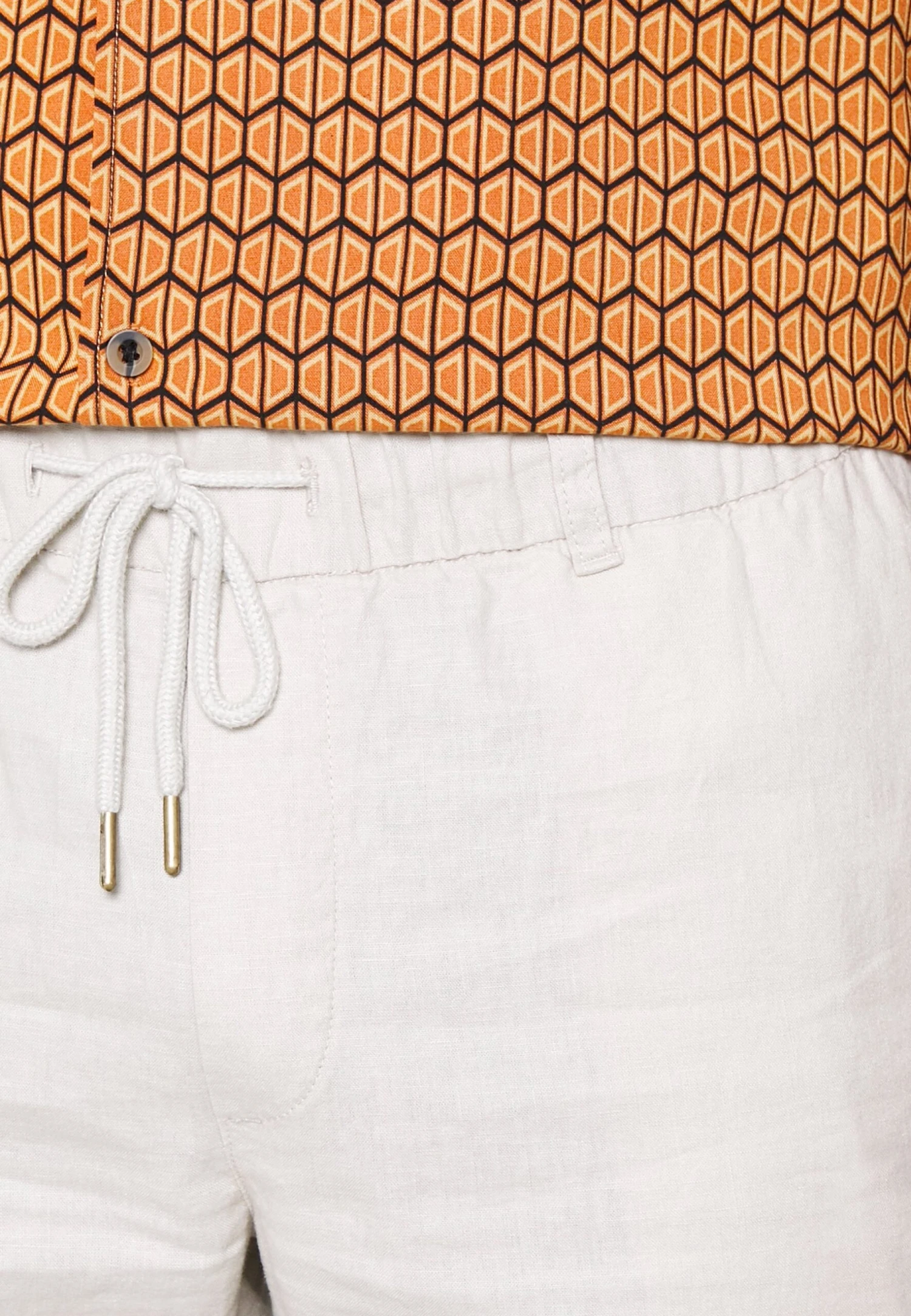 Pier One Linen Blend Drawcord Shorts- Shorts - Beige 7 Pier One Linen Blend Drawcord Shorts- Shorts - Beige - Image 7