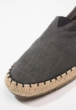 Pier One Espadrilles - Grey -Pier One Algemene Winkel Voor Herenmode fdc212f67f994b7abe0dd8404b71d104